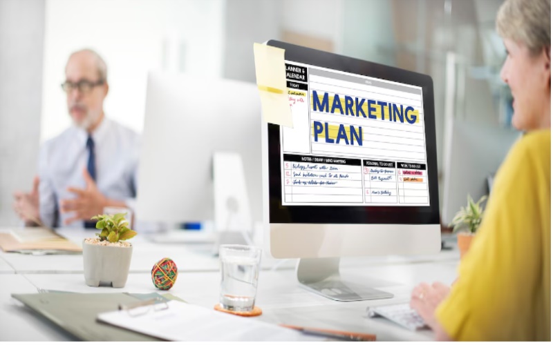 Driving Business Forward: The Significance of Online Marketing Firms