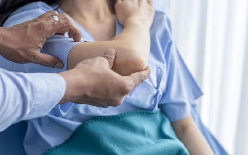 The Complete Guide to Frozen Shoulder Treatment in Singapore